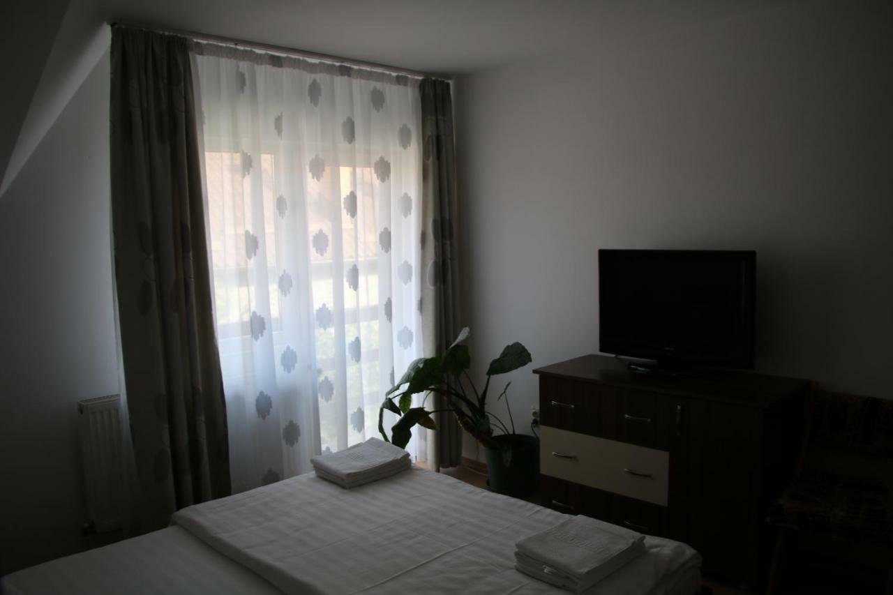 Casa Leny Hotel Tohanu Nou Luaran gambar
